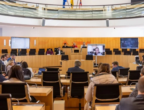 AKJS in der Enquetekommission zur Jugendbeteiligung: Anhörung über Social-Media-Nutzung